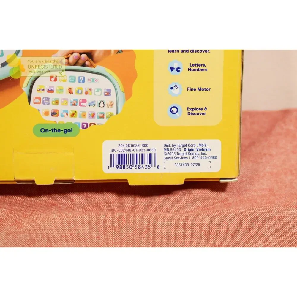 Gigglescape Electronic Learning Tablet with Light Soft Handle Bilingual #